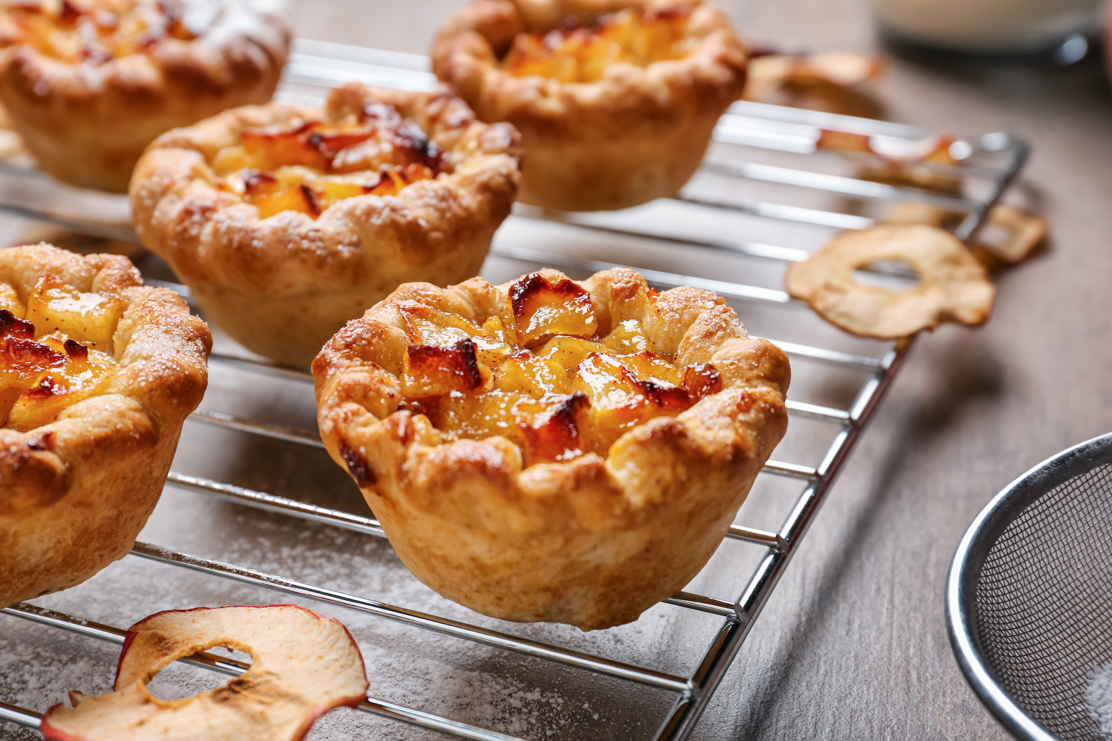 Mini Caramel Apple Tarts: A Fun Fall Dessert in 30 Minutes